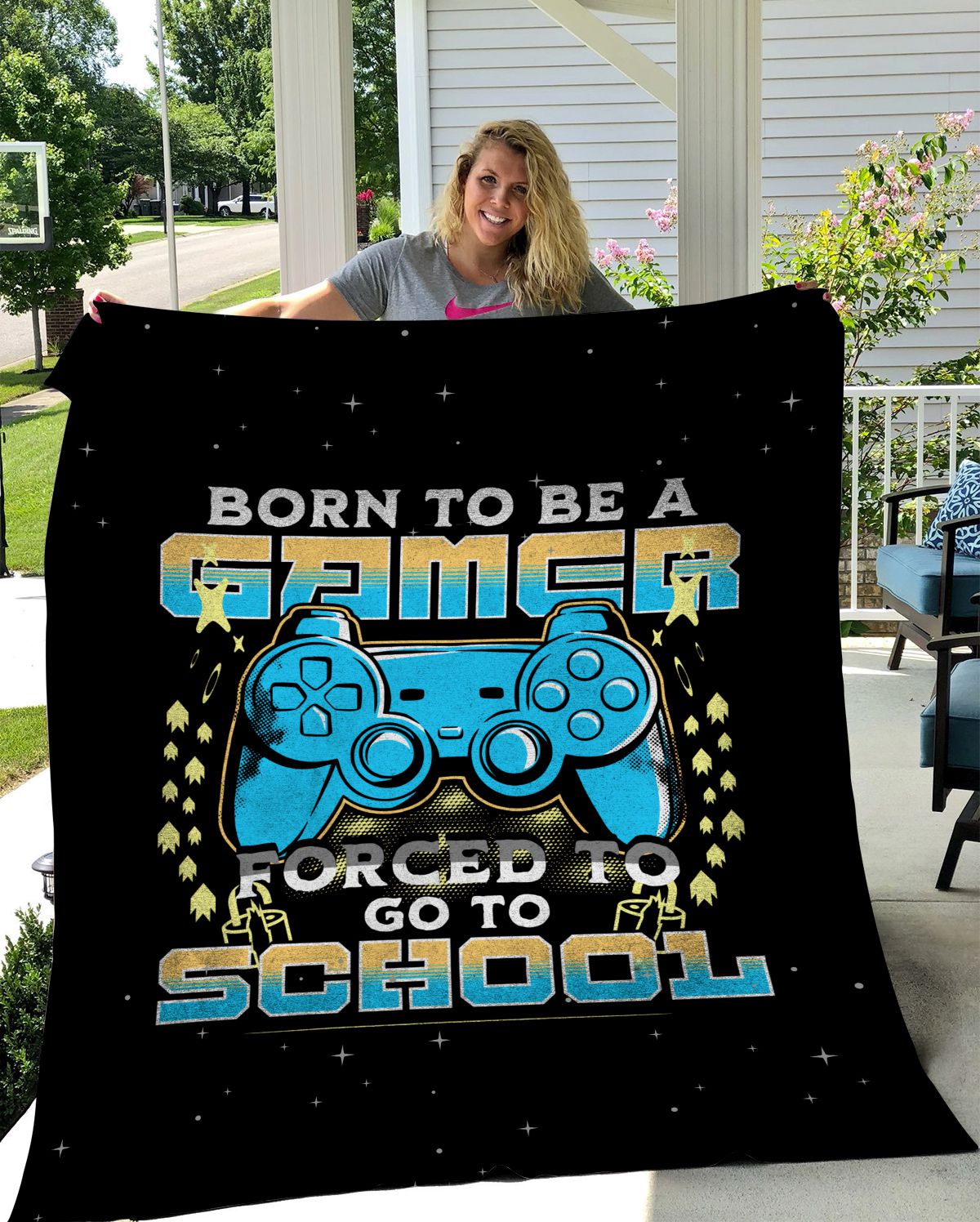 BORN TO BE A GAMER